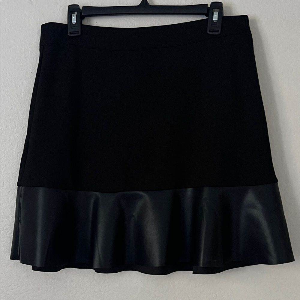 Michael Kors Black Flare Faux Leather Trim Skirt in Size L
